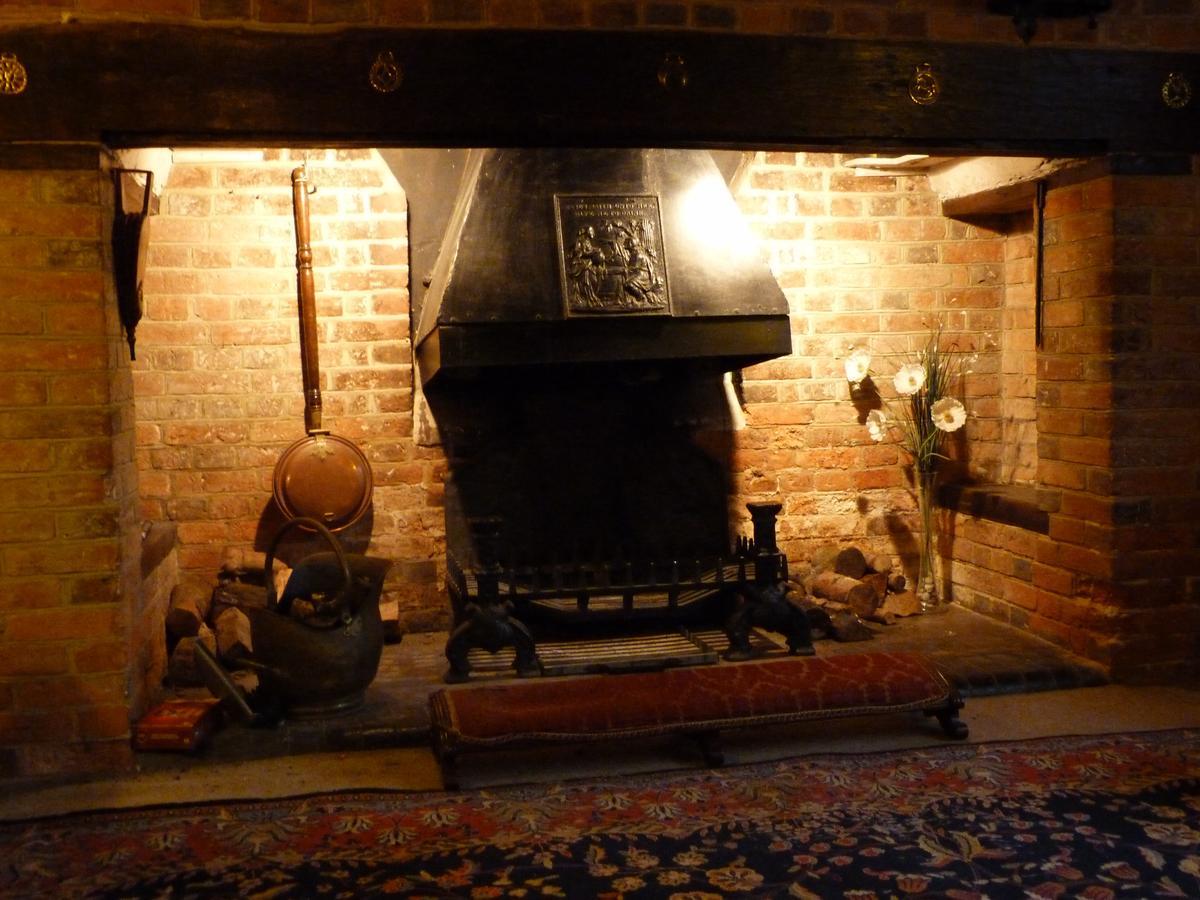 Tudor Cottage Ashford  Esterno foto